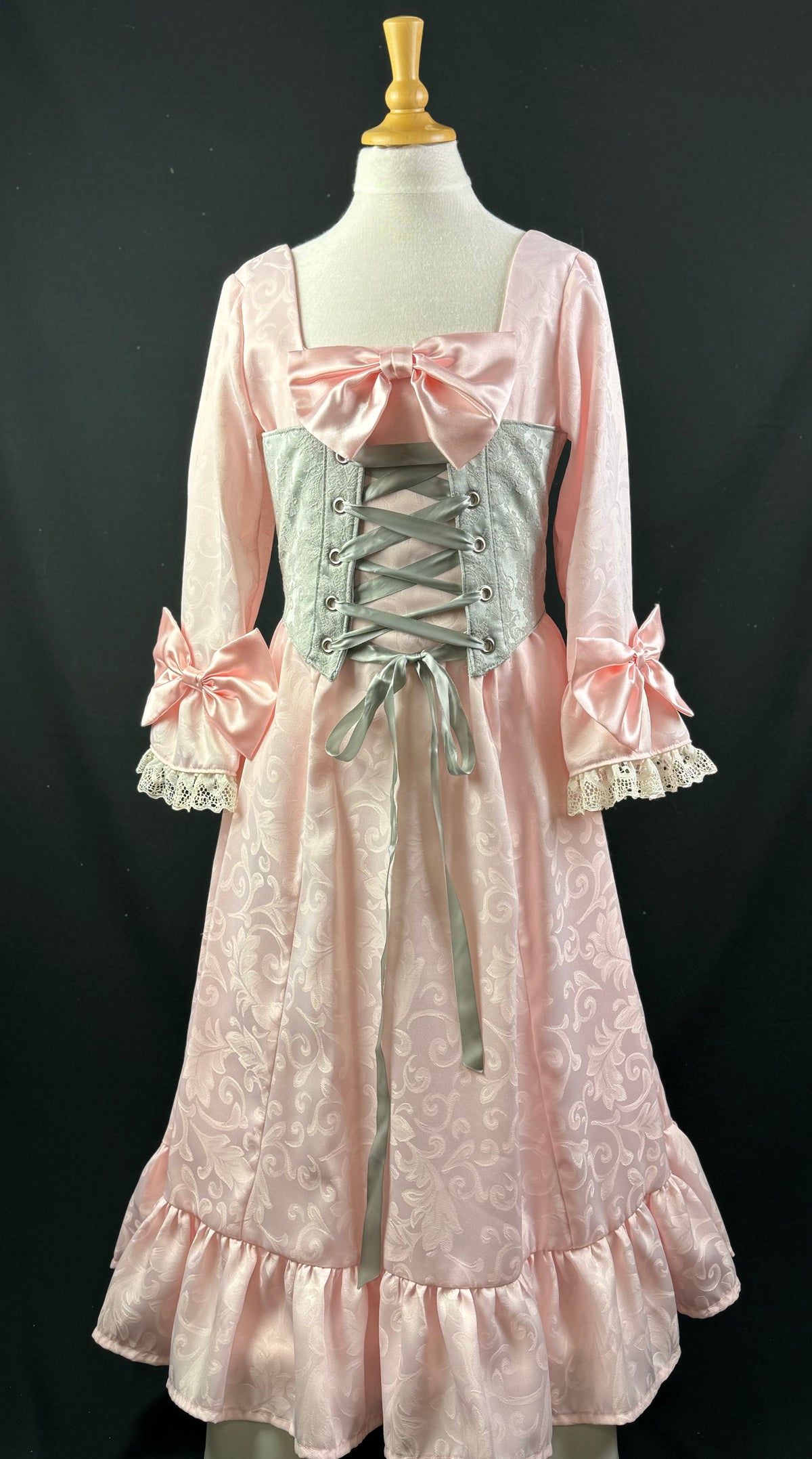 Elizabethan Inspired