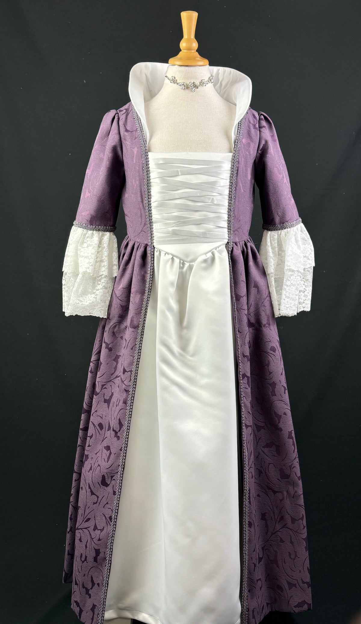 Elizabethan Costumes